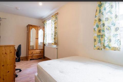 7 bedroom house share to rent - Birmingham B29