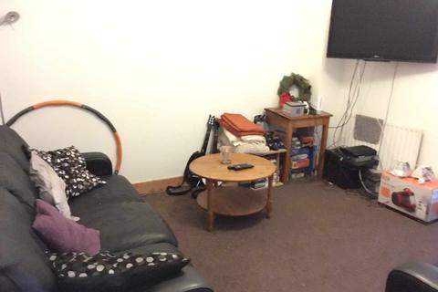 6 bedroom flat to rent, Nottingham NG7