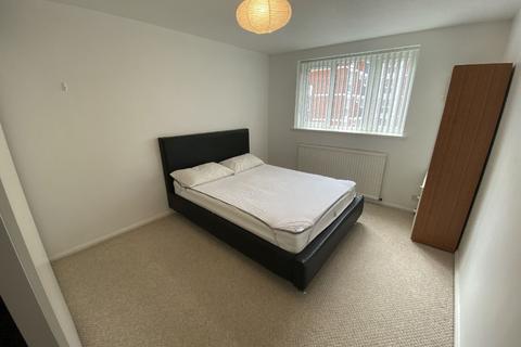 2 bedroom house share to rent, Hagley Road, Birmingham B16