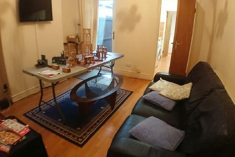 4 bedroom house share to rent, Birmingham B29