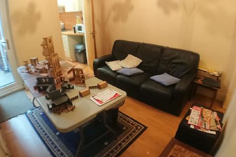 4 bedroom house share to rent, Birmingham B29