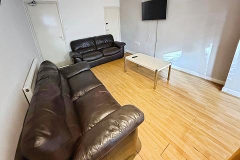 6 bedroom house to rent, Nottingham NG7