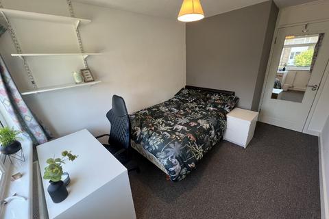 undefined, Birmingham B17