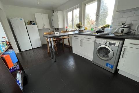 4 bedroom house to rent, Nottingham NG8