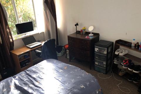4 bedroom house to rent, Nottingham NG8