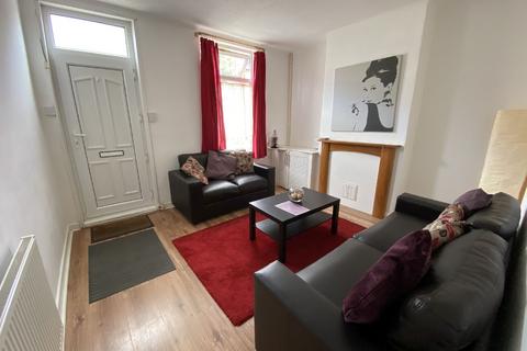 3 bedroom house share to rent, Nottingham NG9