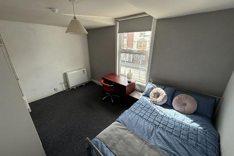 4 bedroom house to rent, Thomas Place, Arboretum, Nottingham NG7