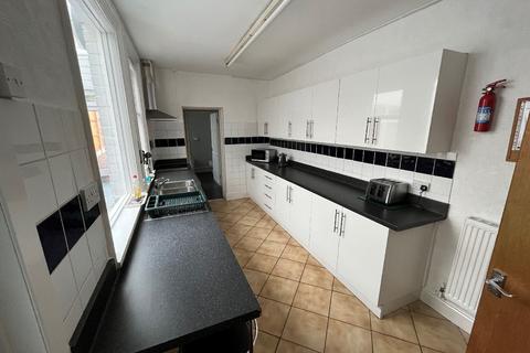 7 bedroom house share to rent, Birmingham B29