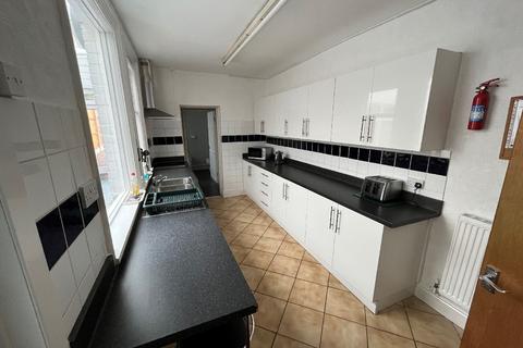 undefined, Birmingham B29