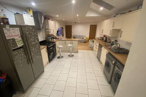 6 bedroom house to rent, Birmingham B29