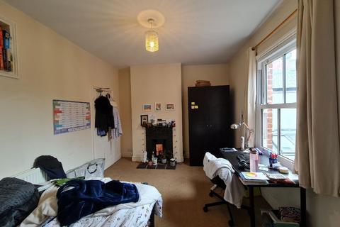 6 bedroom house share to rent, Birmingham B17