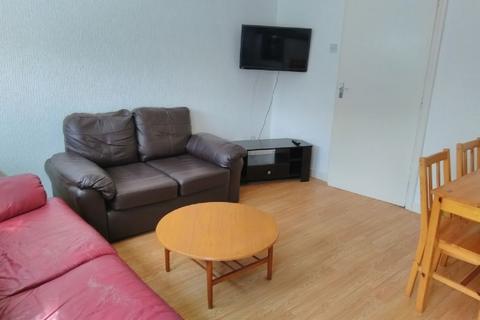 4 bedroom house share to rent, Birmingham B29