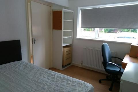 4 bedroom house share to rent, Birmingham B29