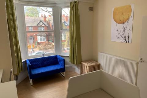 2 bedroom house share to rent, Nottingham NG7