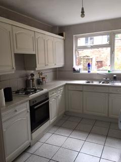 4 bedroom house to rent, Nottingham NG7