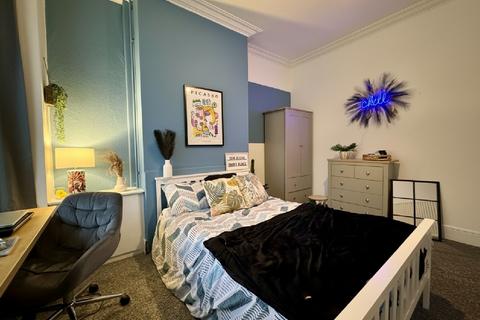 4 bedroom house to rent, Birmingham B29