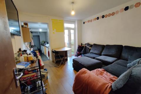 7 bedroom house share to rent, Birmingham B29