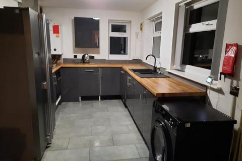 4 bedroom house share to rent - Nottingham NG3