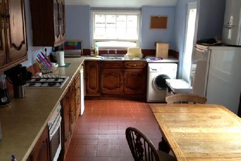 4 bedroom house to rent, Nottingham NG7