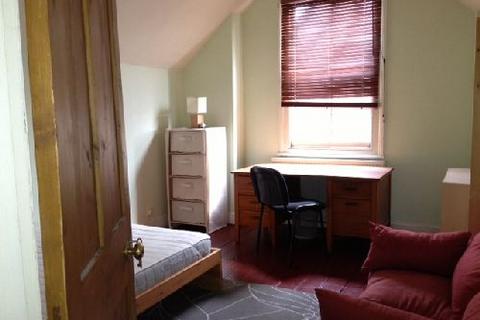 4 bedroom house to rent, Nottingham NG7
