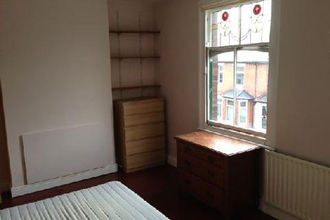 4 bedroom house to rent, Nottingham NG7