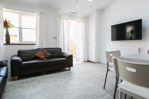 5 bedroom house to rent, Birmingham B17