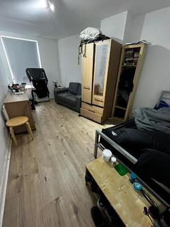 2 bedroom house share to rent, Nottingham NG7