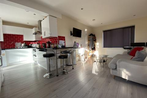 6 bedroom house to rent, Birmingham B29