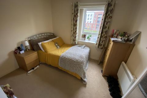 2 bedroom flat to rent, Baronet House, Birmingham B15