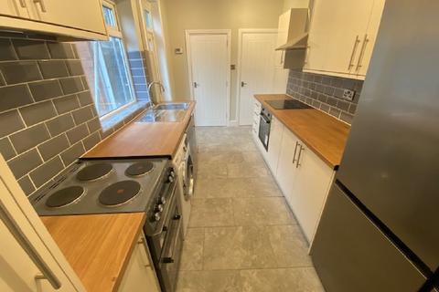 8 bedroom house share to rent, Birmingham B29