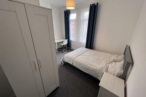undefined, Birmingham B30