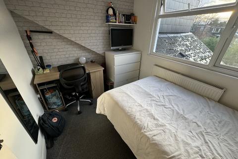 6 bedroom house to rent, Birmingham B29