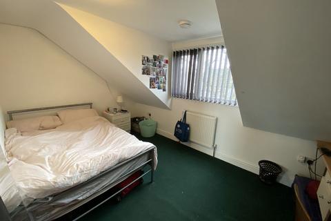 6 bedroom house share to rent, Birmingham B29