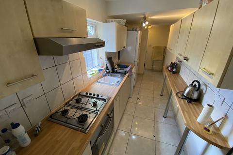 6 bedroom house to rent, Birmingham B29
