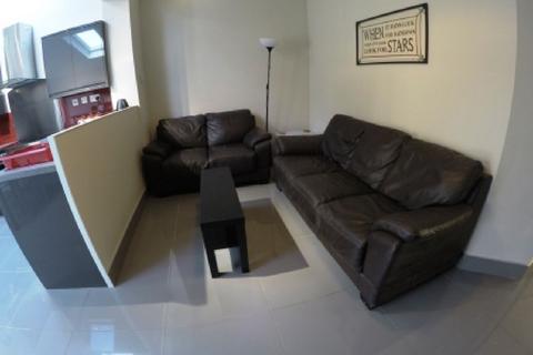 6 bedroom house to rent, Birmingham B29