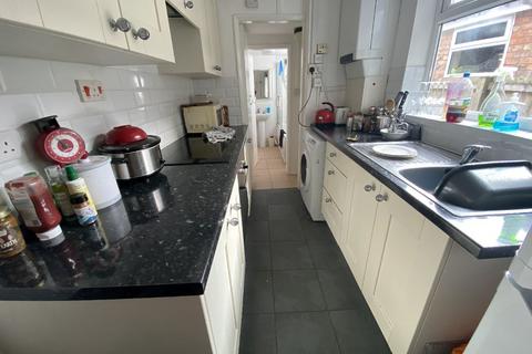 6 bedroom house share to rent, Birmingham B29