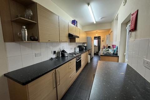 6 bedroom house to rent, Birmingham B29