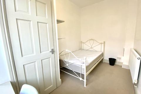 4 bedroom house share to rent, Birmingham B29