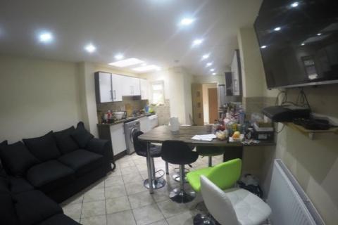 undefined, Birmingham B29