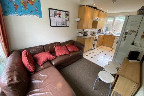 5 bedroom house share to rent, Birmingham B29