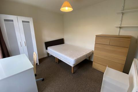 5 bedroom house share to rent, Birmingham B29