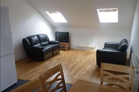 3 bedroom house share to rent, Exeter House, Selly Oak, Birmingham B29