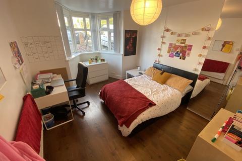 4 bedroom house share to rent, Birmingham B17