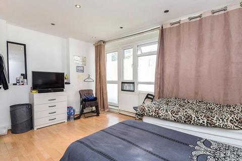4 bedroom flat for sale, Queen Caroline Street, London W6