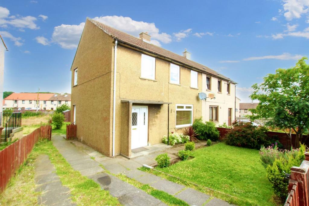 Sinclair Drive, Cowdenbeath, KY4 3 bed semidetached house for sale £