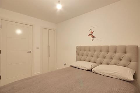 1 bedroom flat for sale, High Street, Waltham Cross, Hertfordshire, EN8