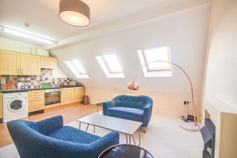Flat 7, 135 High Street, Gloucester, GL1 4SZ
