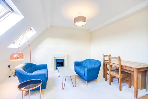Flat 7, 135 High Street, Gloucester, GL1 4SZ