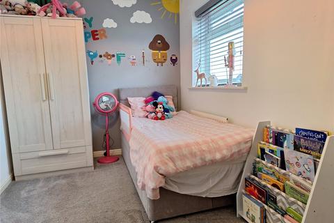 42 Higher Fullwood, Oldham, OL1 4NL