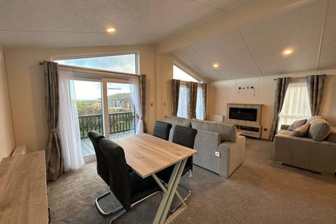 2 bedroom lodge for sale, Ilfracombe Devon